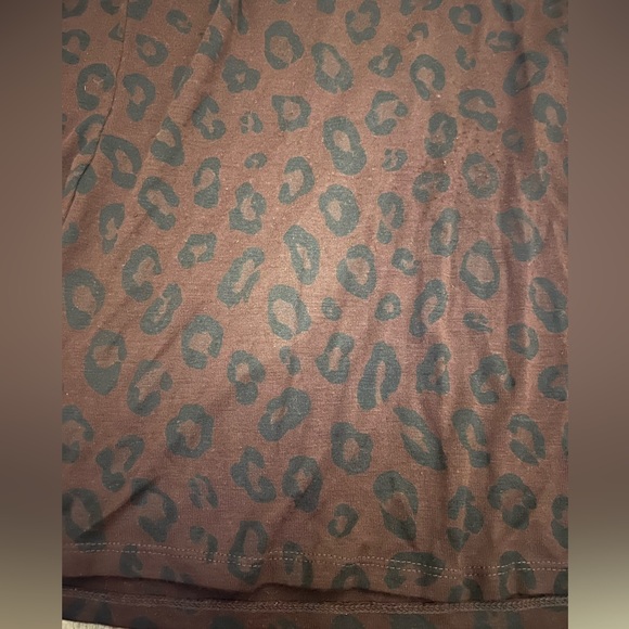 Ann Taylor Cheetah Print Turtleneck! - Picture 3 of 5